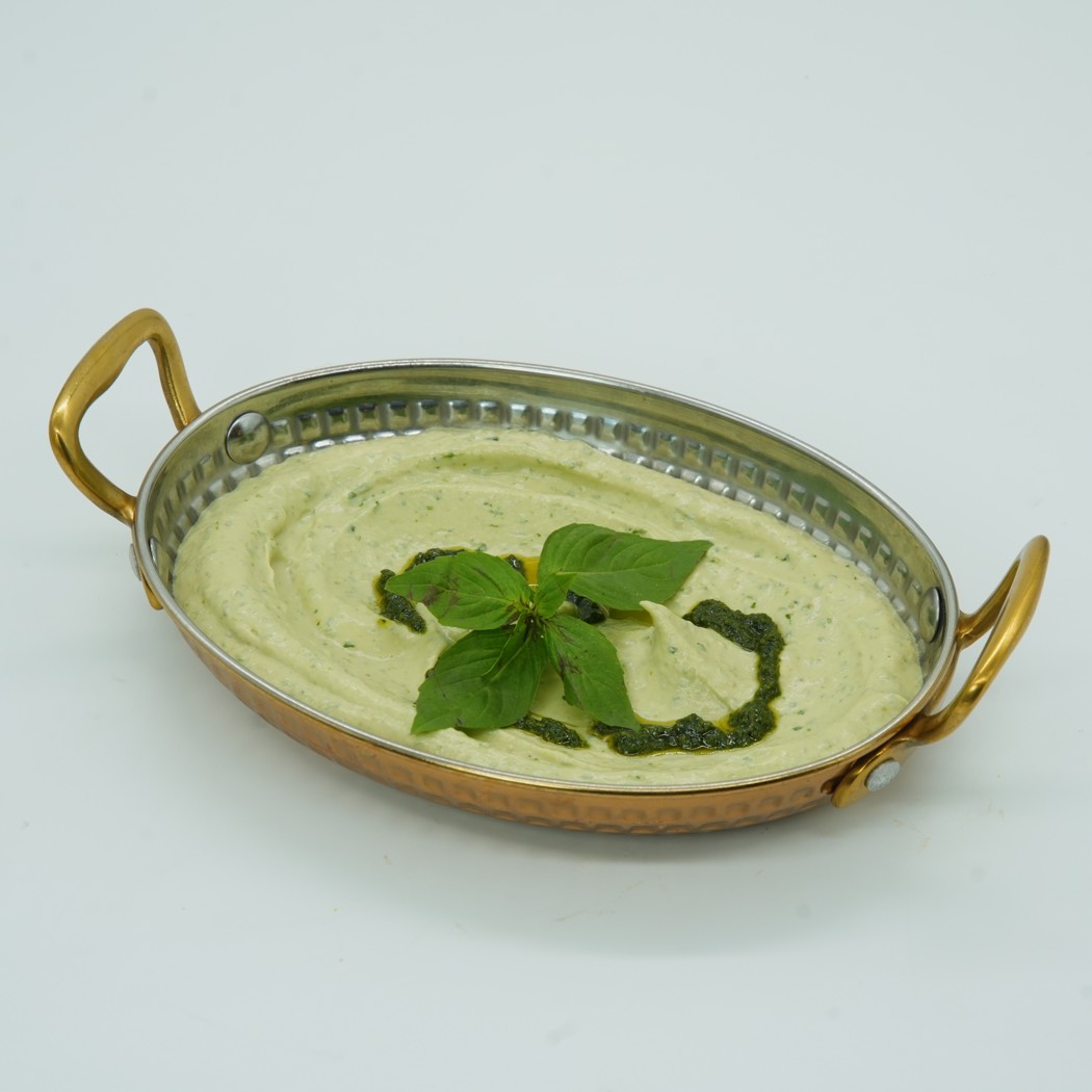 Hummos With Basil